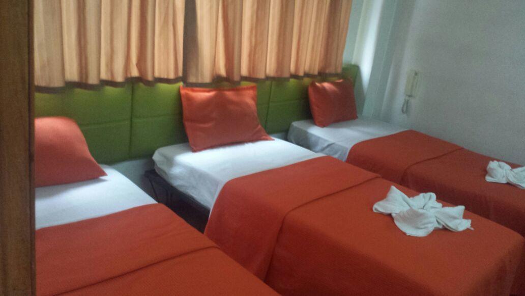 בוגוטה Hotel Las Palmas Fontibon מראה חיצוני תמונה